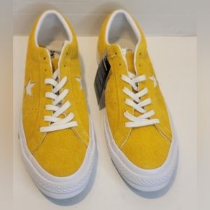 Men’s Size 11.5 Suede converse